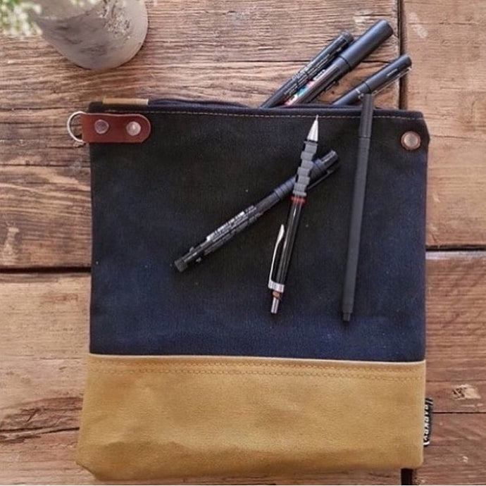Gig pouch